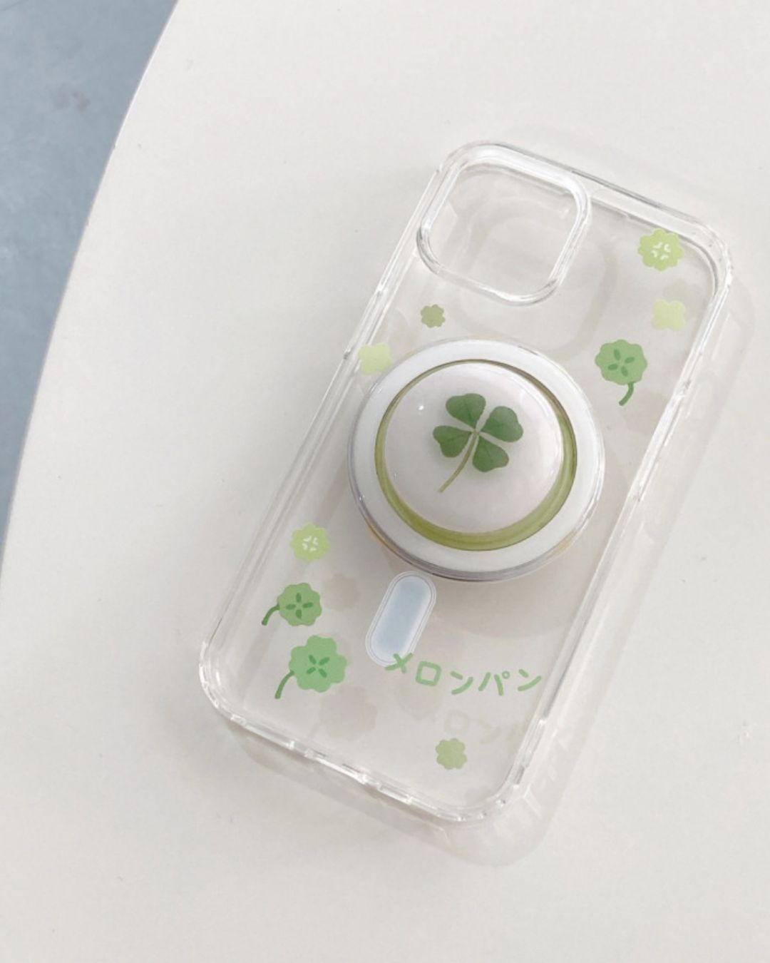 Clover pop socket
