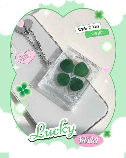 Lucky clover keyring