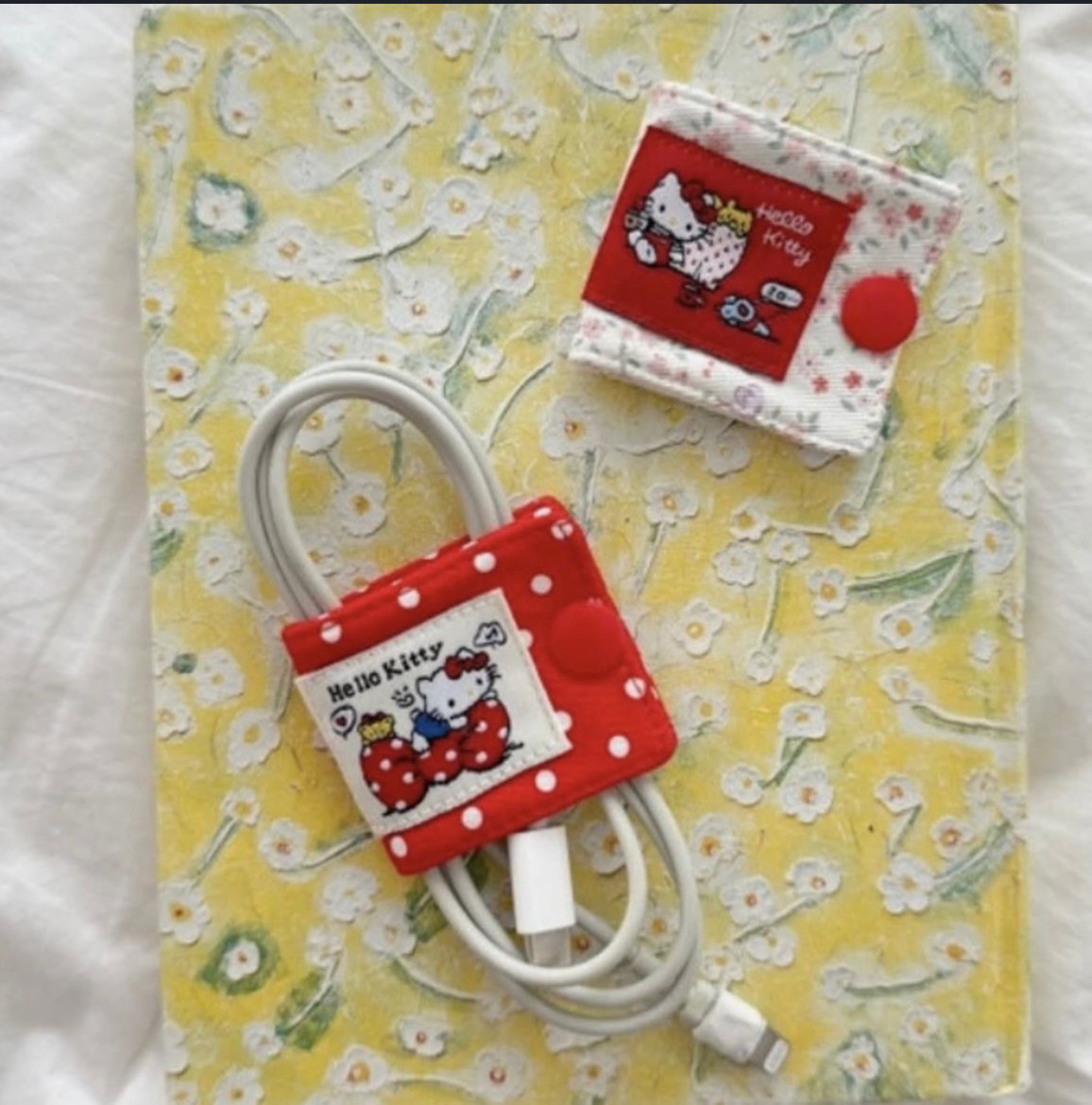 KEiKI Hello Kitty Cable Holder