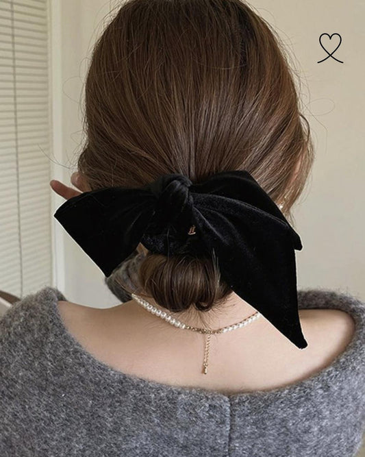 KEiKI Velvet Ribbon Scrunchie